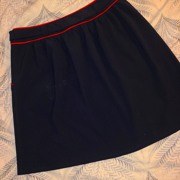Tommy Hilfiger skirt - Picture 3 of 6